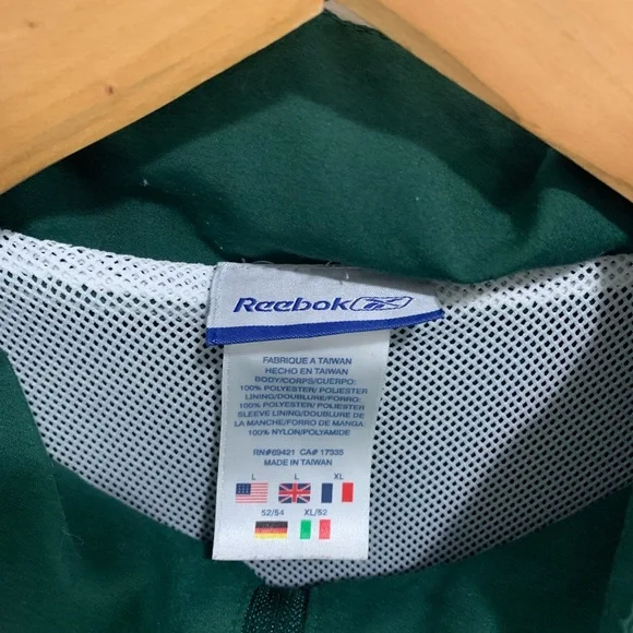 Reebok jacket - Picture 2 of 5